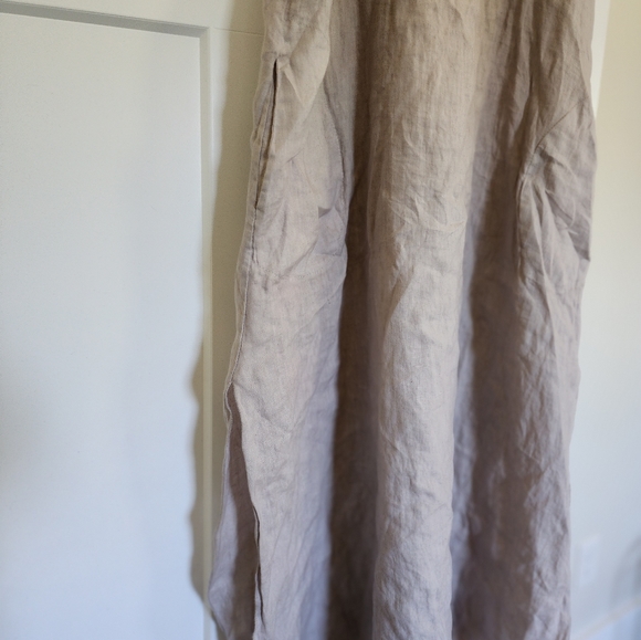 Linen Dress - Picture 4 of 5